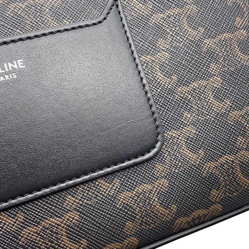 セリーヌ ショルダーバッグ トリオンフ フラップ メッセンジャー PVC/レザー 111592ETH CELINE 黒