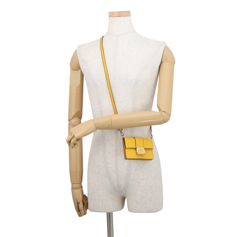 フェンディ ショルダーバッグ マイクロ フラット バゲット ショルダーポシェット レザー 7M0311 FENDI