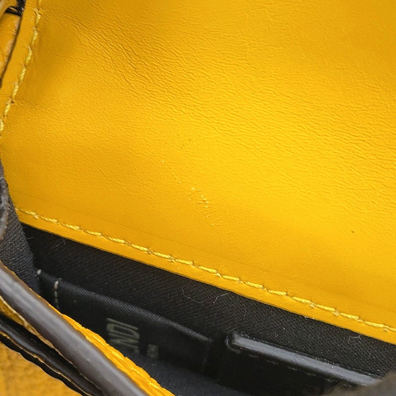 フェンディ ショルダーバッグ マイクロ フラット バゲット ショルダーポシェット レザー 7M0311 FENDI