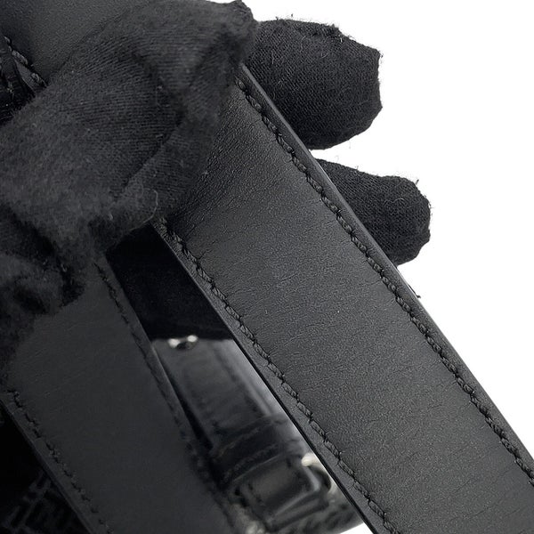 フェンディ ショルダーバッグ フラット バケット ポシェット レザー 7VA524 FENDI 黒
