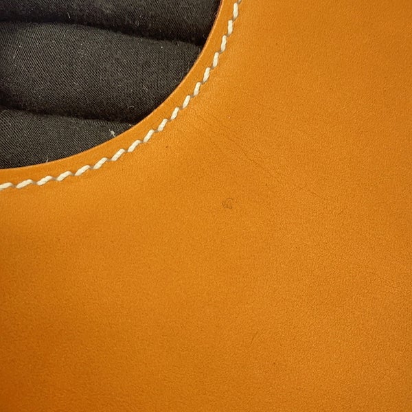 エルメス スツール ピッパ タウリヨンクレマンスレザー/メープル Y刻印 HERMES 椅子 インテリア 折りたたみ