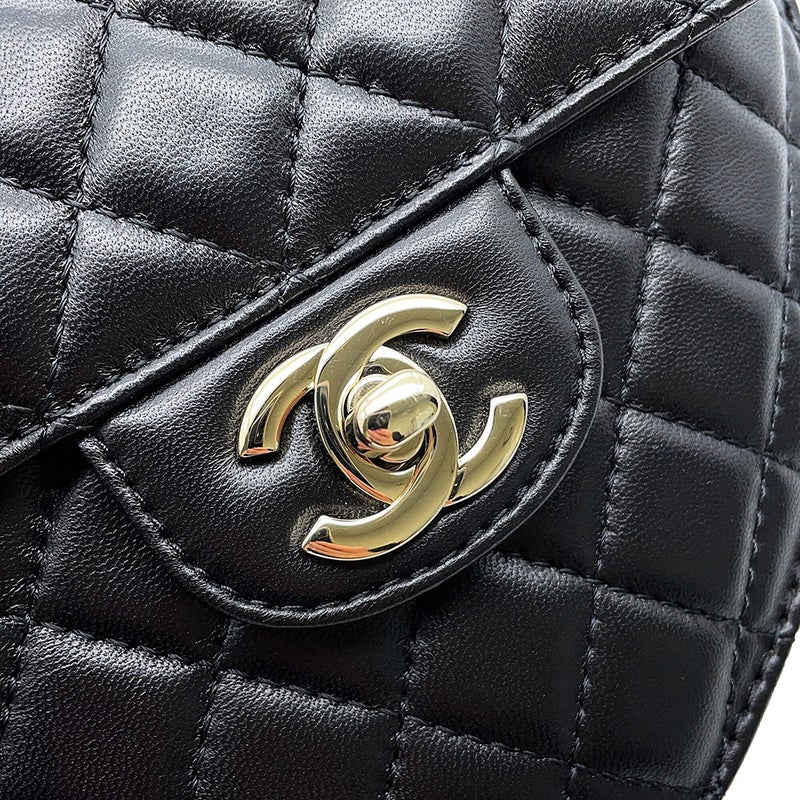 シャネル チェーンショルダーバッグ マトラッセ ココマーク ハート ラムスキン AS5764 CHANEL 黒