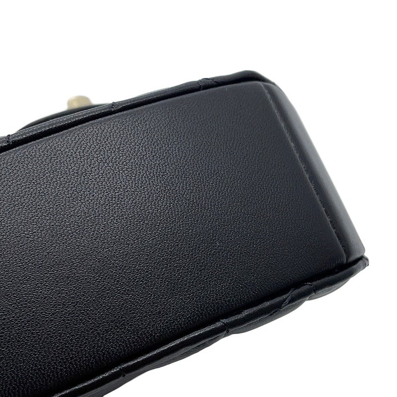 シャネル チェーンショルダーバッグ マトラッセ ココマーク ハート ラムスキン AS5764 CHANEL 黒