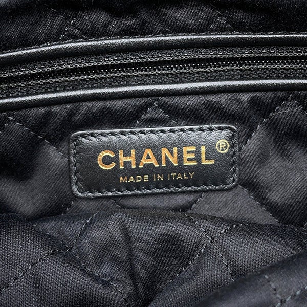 シャネル リュック シャネル22 ラージ シャイニーカーフレザー AS3313 CHANEL バックパック バッグ 黒