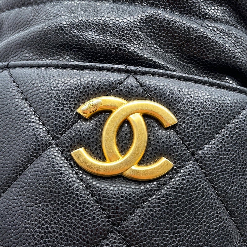 シャネル チェーンショルダーバッグ ココマーク マトラッセ 巾着 キャビアスキン CHANEL 黒