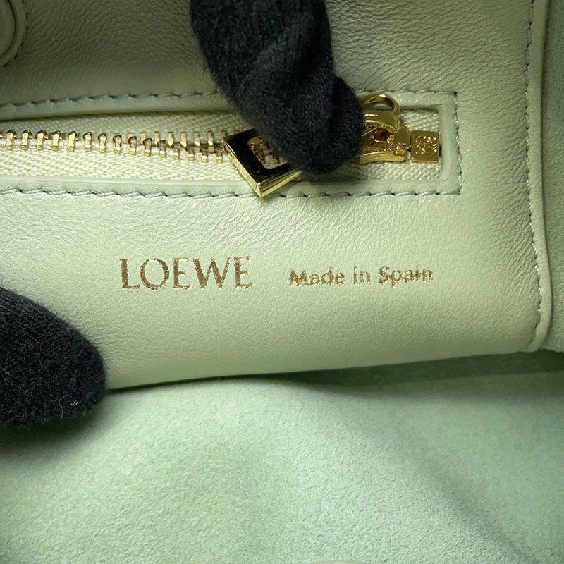 ロエベ ショルダーバッグ スクイーズ スモール A914NCHX01 LOEWE バッグ