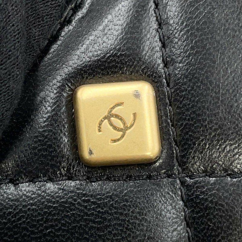 シャネル チェーンショルダーバッグ ココマーク マトラッセ ボックスバッグ ラムスキン AS2635 黒