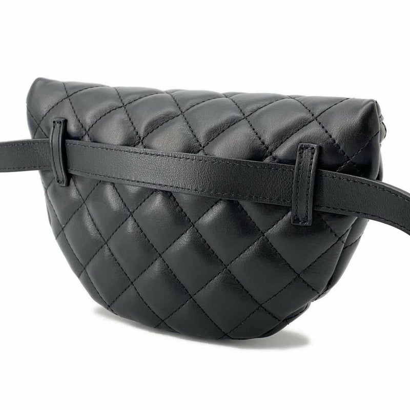 シャネル ボディバッグ マトラッセ ユニフォーム ラムスキン CHANEL ウエストバッグ 黒