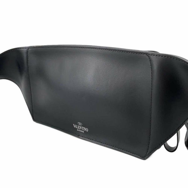 ヴァレンティノ・ガラヴァーニ ボディバッグ VLTNロゴ VY2B0A10WJW VALENTINO ベルトバッグ 黒