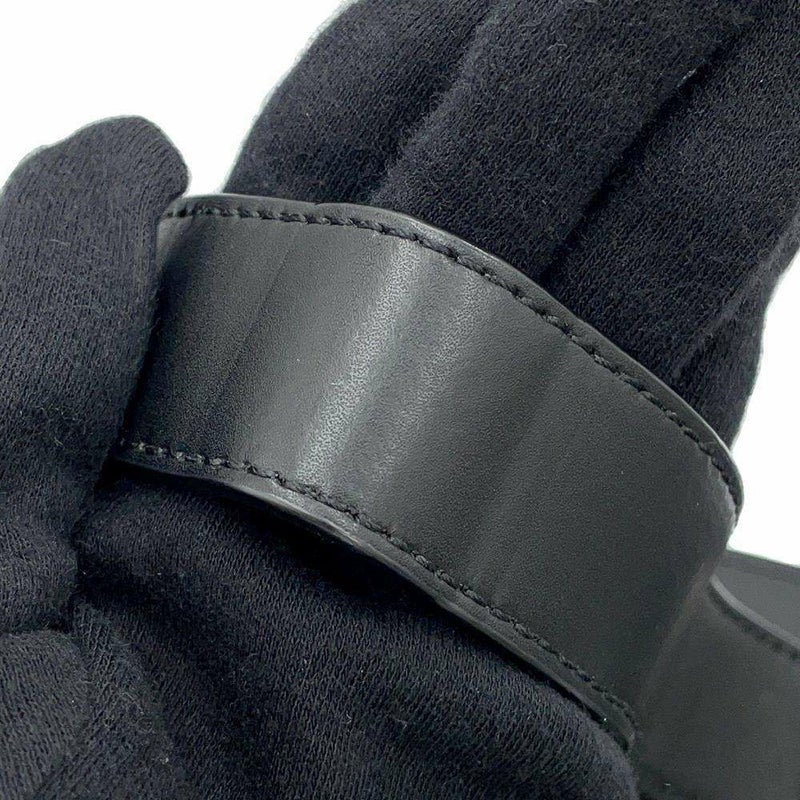 ヴァレンティノ・ガラヴァーニ ボディバッグ VLTNロゴ VY2B0A10WJW VALENTINO ベルトバッグ 黒