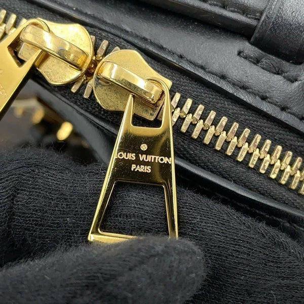 ルイヴィトン ショルダーバッグ モノグラム サントンジュ M43555 LOUIS VUITTON タッセル 黒 ブラック