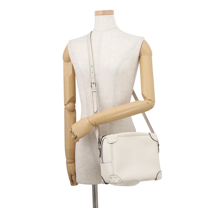 グッチ ショルダーバッグ GGエンボス レザー 626363 GUCCI バッグ 白