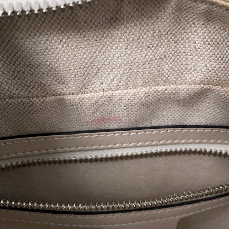 グッチ ショルダーバッグ GGエンボス レザー 626363 GUCCI バッグ 白