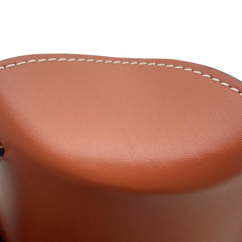 ロエベ ショルダーバッグ ゲートポシェット レザー 109.30.Z42 LOEWE バッグ