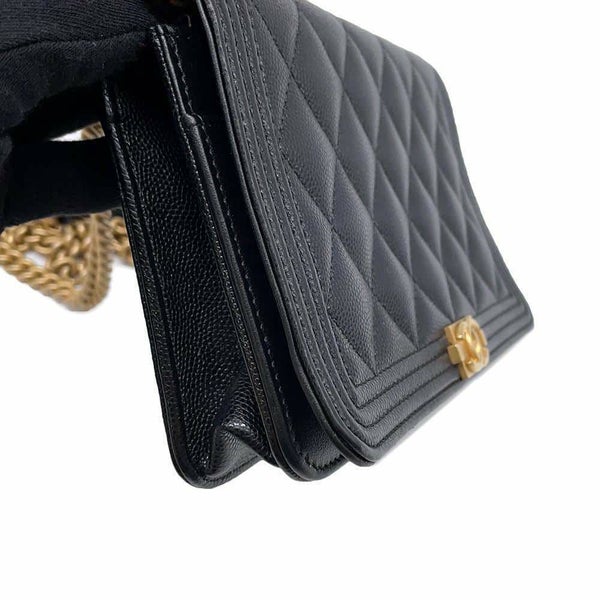 シャネル チェーンウォレット ボーイシャネル マトラッセ ココマーク キャビアスキン AP1117 CHANEL 黒