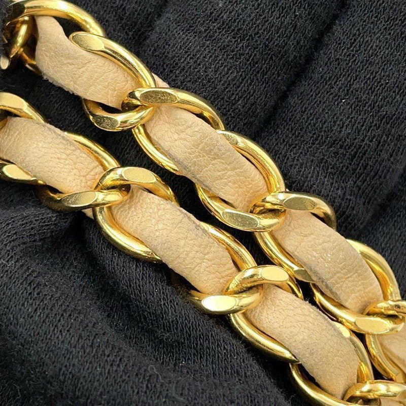 シャネル チェーンショルダーバッグ マトラッセ23 ココマーク ダブルフラップ ラムスキン A01113 CHANEL