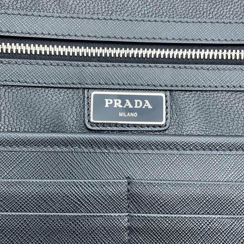 プラダ クラッチバッグ サフィアーノ ロゴ レザー 2VN001 PRADA バッグ セカンドバッグ ビジネス アウトレット品