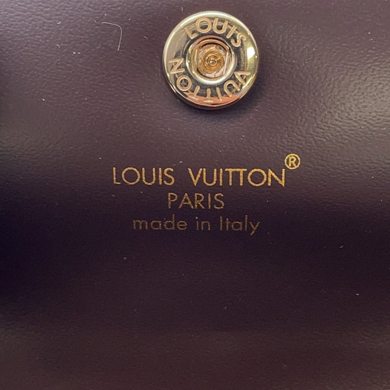 ルイヴィトン バッグチャーム モノグラム フェイクファー LV キュート キトン M03512 LOUIS VUITTON イヤホンケース