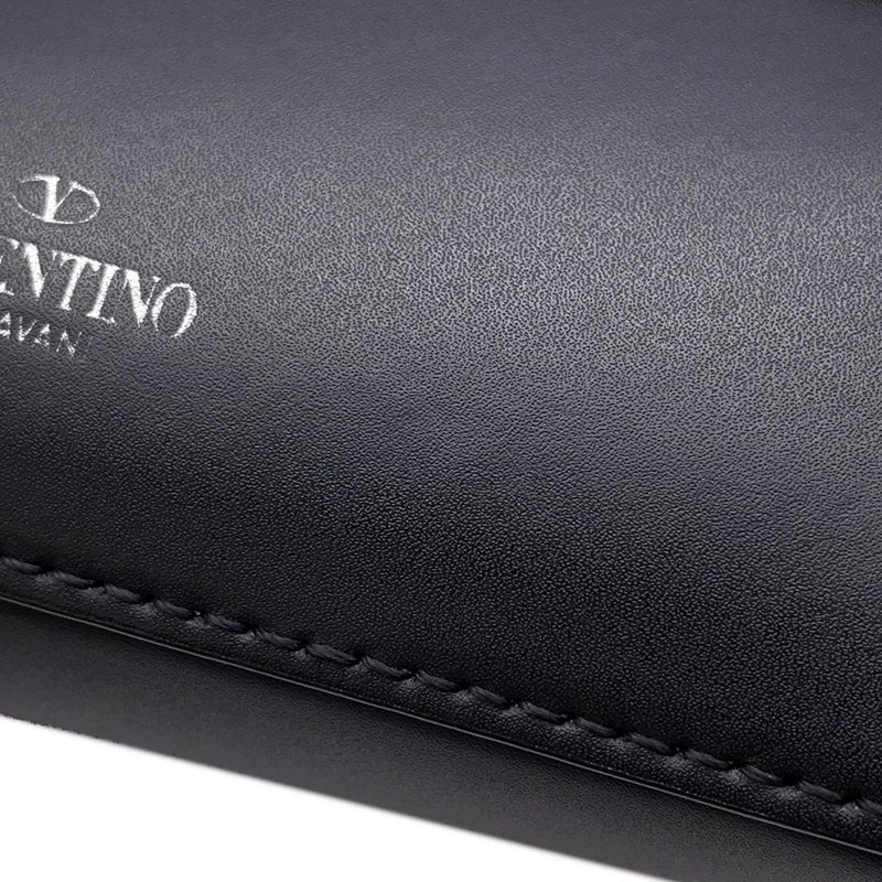 ヴァレンティノ・ガラヴァーニ ショルダーバッグ VLTNロゴ 1Y2B0954 VALENTINO バッグ ポーチ 黒