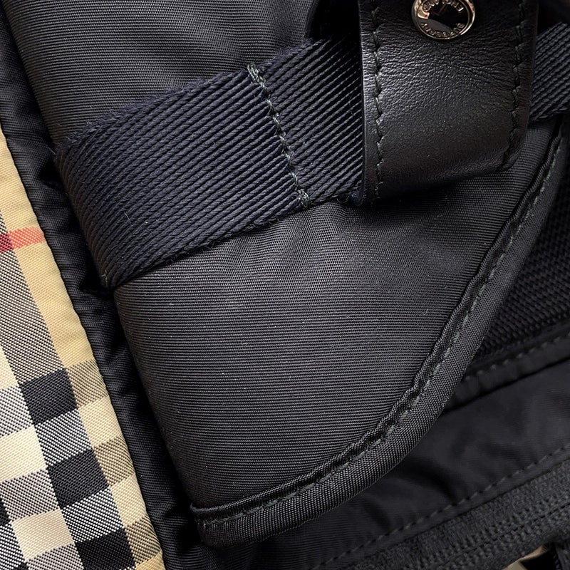バーバリー ボディバッグ ノバチェック ナイロン 8013645 BURBERRY バッグ 黒