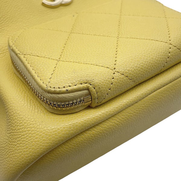 シャネル チェーンショルダーバッグ マトラッセ ココマーク キャビアスキン CHANEL
