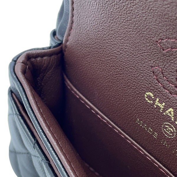 シャネル バッグチャーム ココマーク マトラッセ ミニバッグ ラムスキン AP4760 CHANEL ミニポーチ 小物入れ 黒