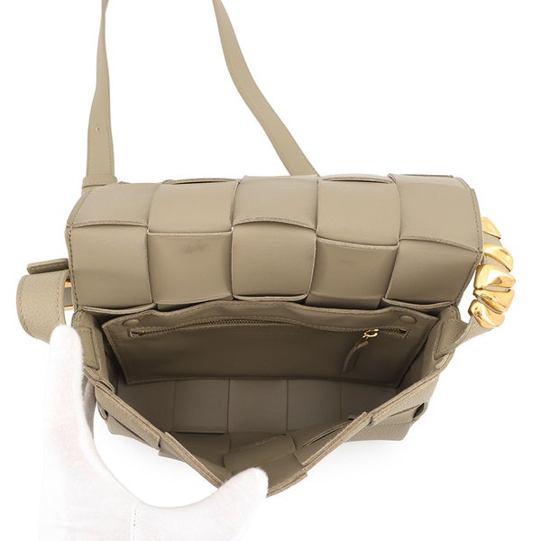 ボッテガヴェネタ ショルダーバッグ イントレチャート カセット レザー 666870 BOTTEGA VENETA