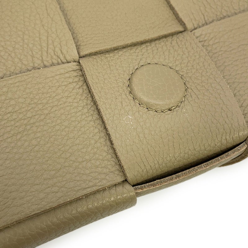 ボッテガヴェネタ ショルダーバッグ イントレチャート カセット レザー 666870 BOTTEGA VENETA