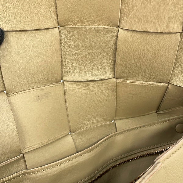 ボッテガヴェネタ ショルダーバッグ イントレチャート カセット レザー 666870 BOTTEGA VENETA