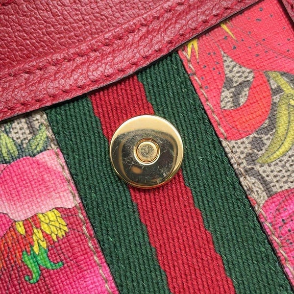 グッチ チェーンフォンケース GGフローラ レザー 598665 GUCCI ポシェット