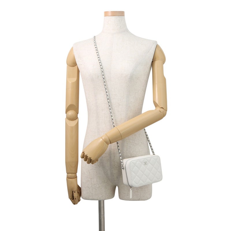 シャネル チェーンショルダーバッグ マトラッセ ココマーク キャビアスキン AP2426 CHANEL ポシェット 白