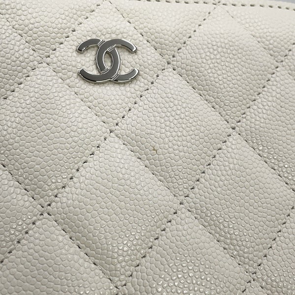 シャネル チェーンショルダーバッグ マトラッセ ココマーク キャビアスキン AP2426 CHANEL ポシェット 白