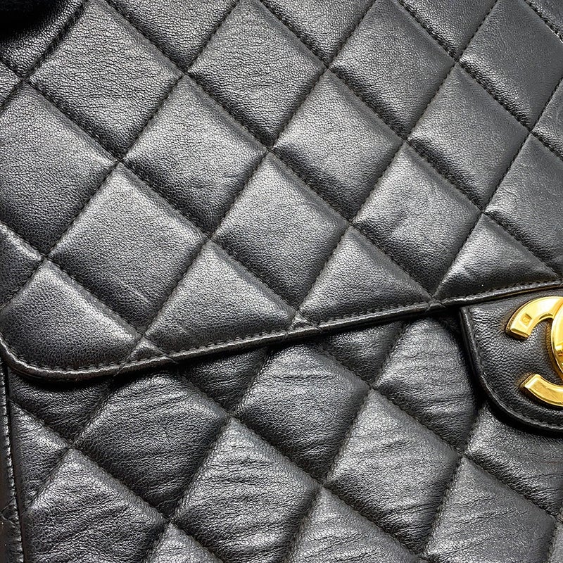 シャネル チェーンショルダーバッグ マトラッセ ココマーク ラムスキン CHANEL バッグ 黒