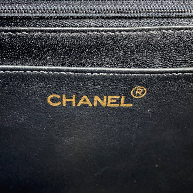 シャネル チェーンショルダーバッグ マトラッセ ココマーク ラムスキン CHANEL バッグ 黒
