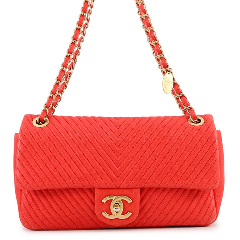 シャネル チェーンショルダーバッグ シェブロン Vステッチ ココマーク レザー CHANEL バッグ