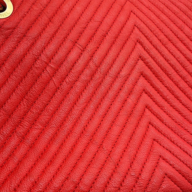 シャネル チェーンショルダーバッグ シェブロン Vステッチ ココマーク レザー CHANEL バッグ