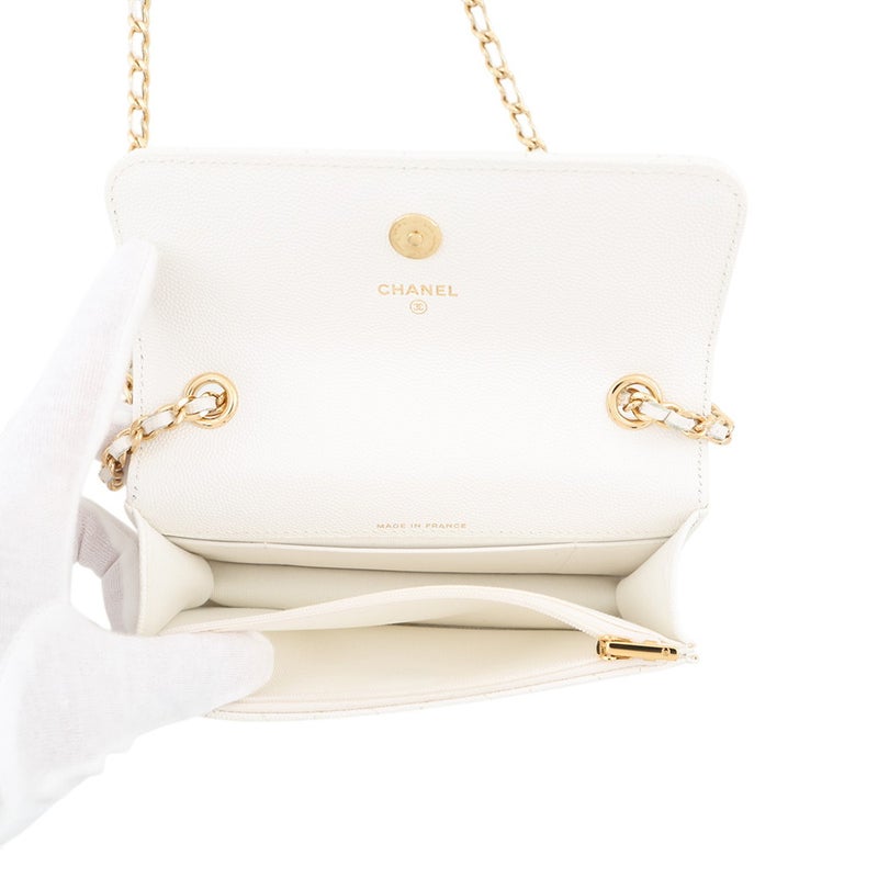 シャネル チェーンウォレット クルーズライン マトラッセ ココマーク キャビアスキン AP3084 CHANEL 財布 白