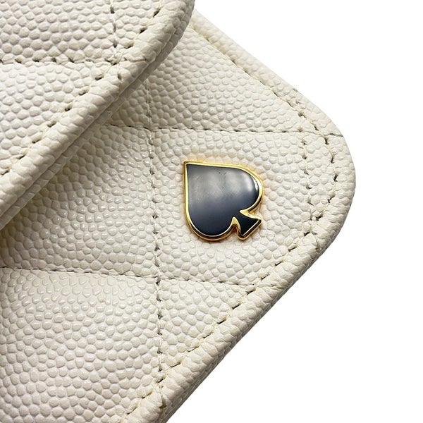 シャネル チェーンウォレット クルーズライン マトラッセ ココマーク キャビアスキン AP3084 CHANEL 財布 白