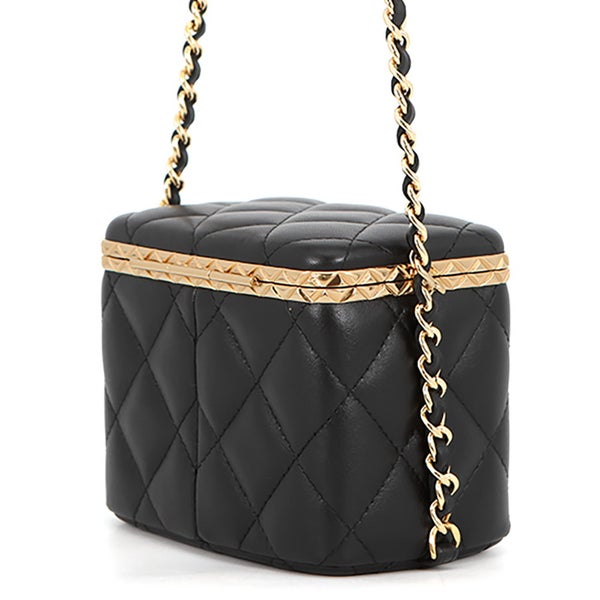 シャネル チェーンショルダーバッグ ココマーク マトラッセ バニティ ラムスキン CHANEL ヴァニティ 黒