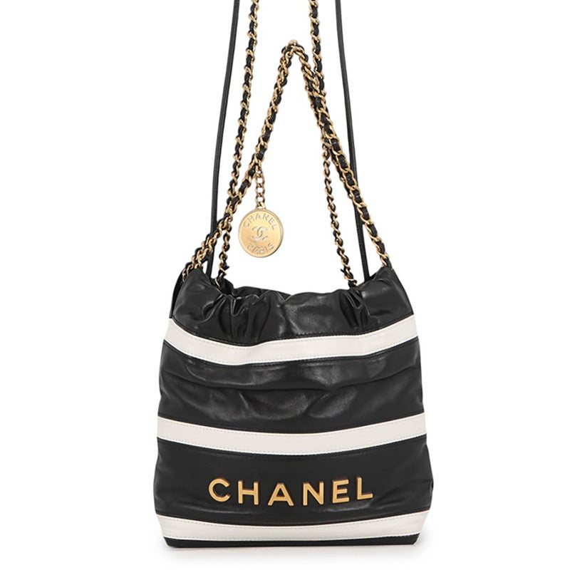 シャネル ハンドバッグ CHANEL22 ミニ ココマーク シャイニーカーフスキン AS3980 CHANEL 2wayショルダーバッグ 黒 白