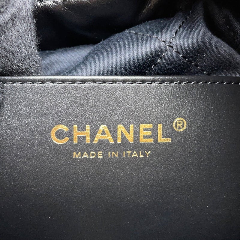 シャネル ハンドバッグ CHANEL22 ミニ ココマーク シャイニーカーフスキン AS3980 CHANEL 2wayショルダーバッグ 黒 白