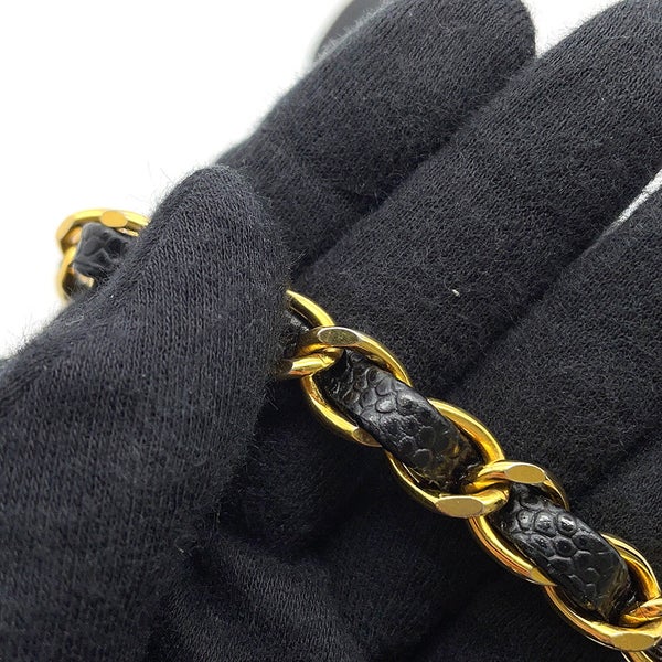 シャネル チェーンショルダーバッグ マトラッセ25 ココマーク ダイアナ キャビアスキン A01165 CHANEL 黒