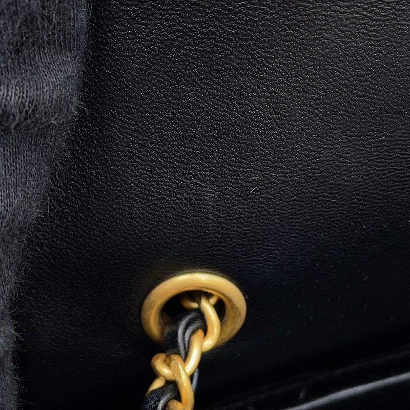 シャネル チェーンショルダーバッグ ミニフラップ  ココマーク マトラッセ ベルベット CHANEL バッグ ミニバッグ 黒
