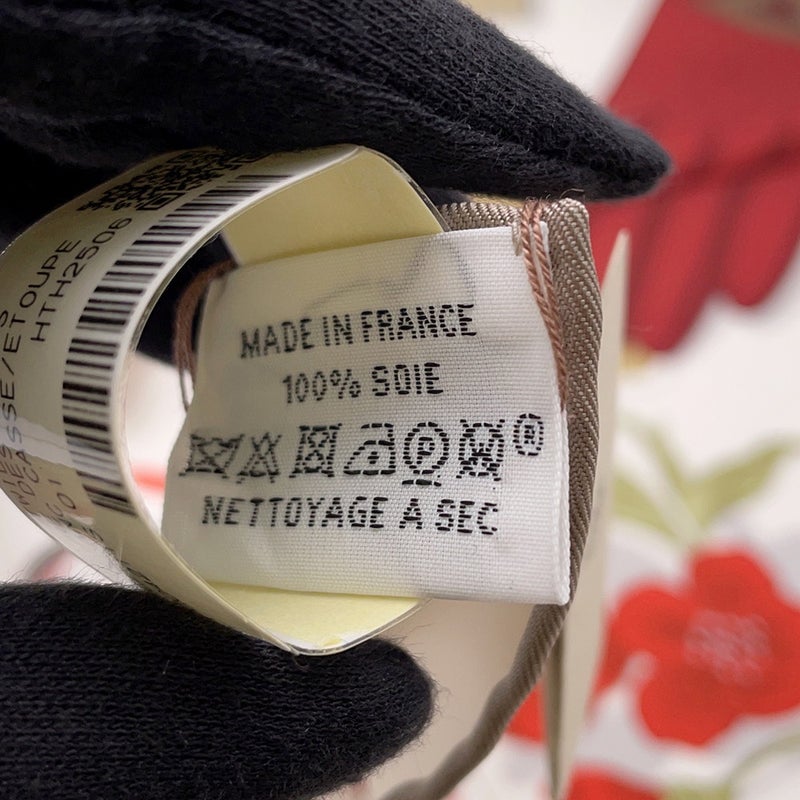 エルメス スカーフ カレ90 L'Heure des Gants 手袋の時計 HERMES 2025春夏 白