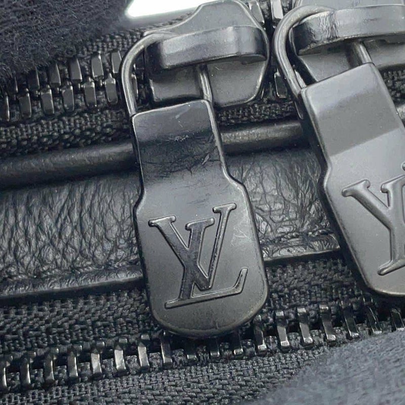 ルイヴィトン ショルダーバッグ モノグラム・シャドウ アルファ・ウェアラブルウォレット M82544 LOUIS VUITTON 黒 ブラック