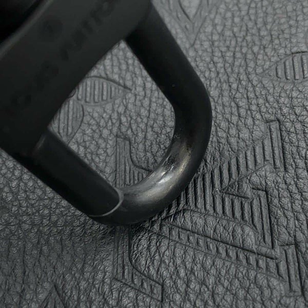 ルイヴィトン ショルダーバッグ モノグラム・シャドウ アルファ・ウェアラブルウォレット M82544 LOUIS VUITTON 黒 ブラック