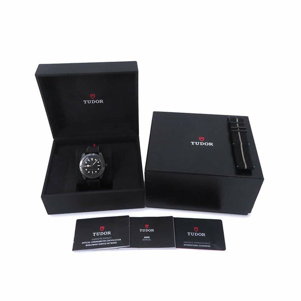 チュードル ブラックベイ セラミック M79210CNU-0001 TUDOR チューダー 腕時計 黒文字盤