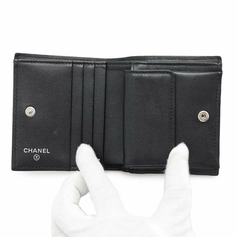 シャネル 二つ折り財布 マトラッセ ココマーク ラムスキン AP3407 CHANEL 財布 黒