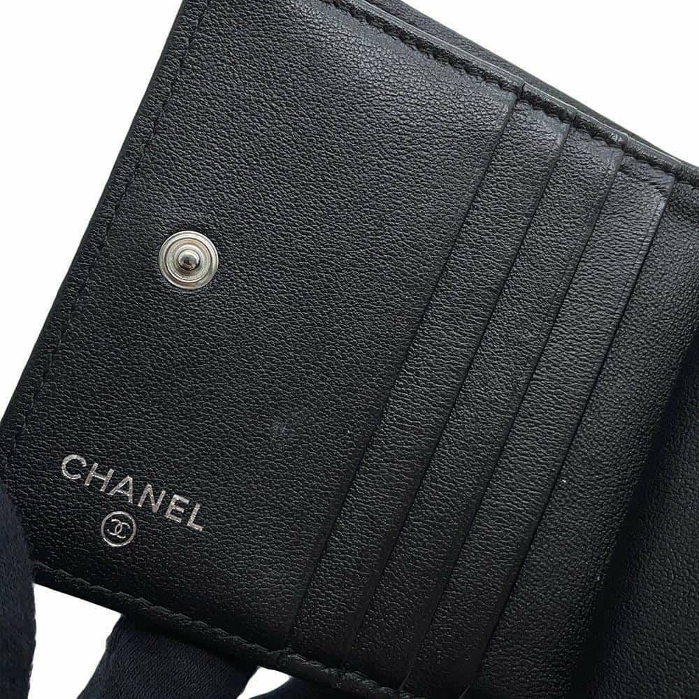 シャネル 二つ折り財布 マトラッセ ココマーク ラムスキン AP3407
