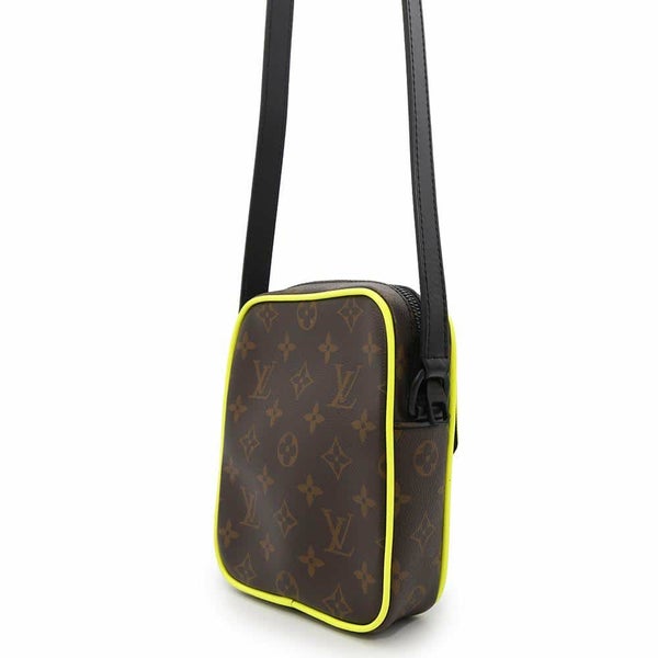 ルイヴィトン ショルダーバッグ モノグラム・マカサー クリストファー・ウエアラブルウォレット M80793 バッグ ブラック 黒